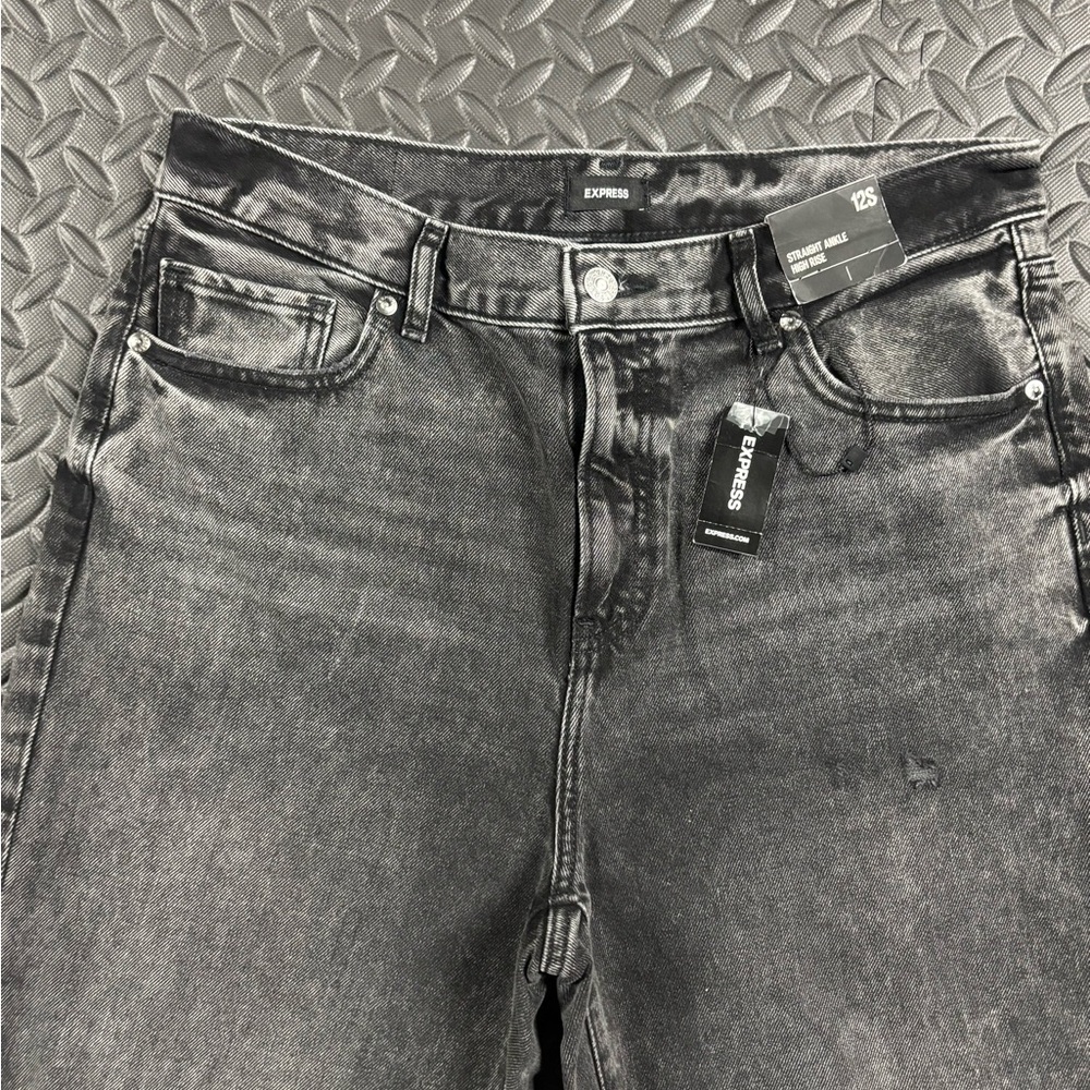 Express NWT Straight Ankle High Rise Jeans 12S Black Wash Distressed - Picture 3 of 16